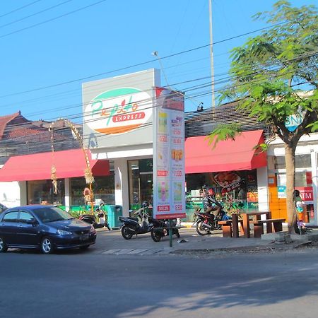 Villa Damai Jimbaran Pokoj fotografie